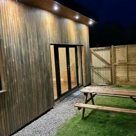 Cabin, Cork, Near Ballymaloe House & Garryvoe * Shanagarry