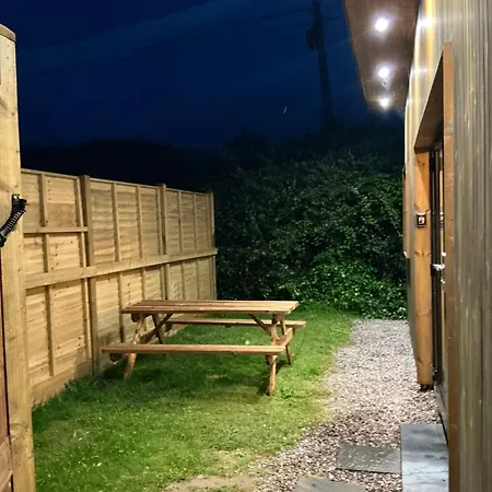 Cabin, Cork, Near Ballymaloe House & Garryvoe