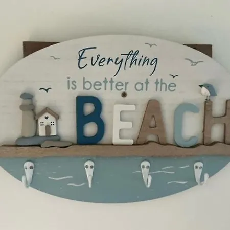 Hébergement de vacances - 4 Mins Walk To Ardnahinch Beach, 10 Min Walk To Garryvoe & 5 Min Drive To Ballymaloe House - Eircode P25kn53 Shanagarry